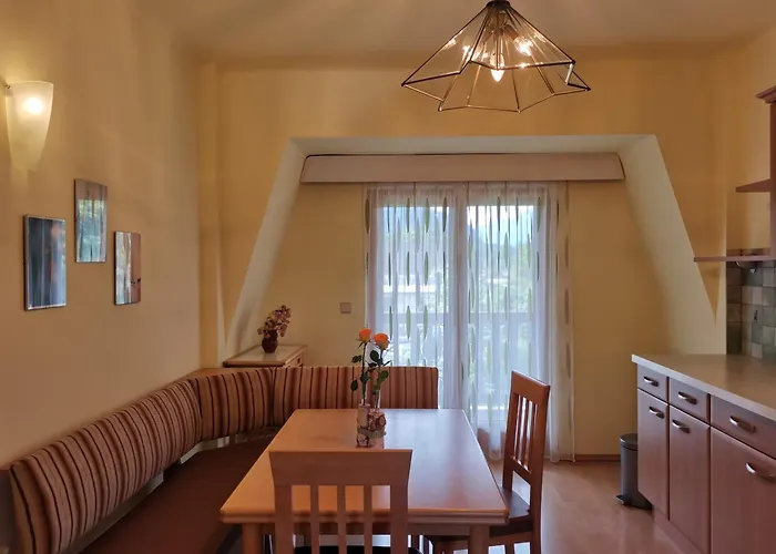 Hébergement de vacances & 